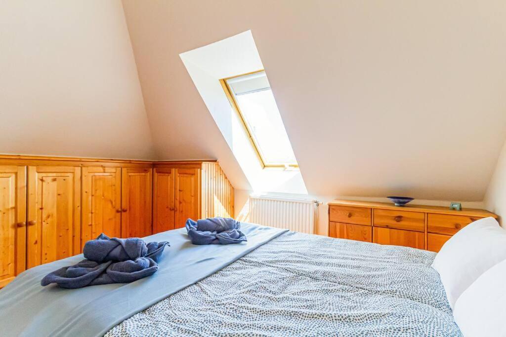 Roomy Apartment 80Sqm At City Center Free Parking Space, Ac & Balcony Boedapest Buitenkant foto